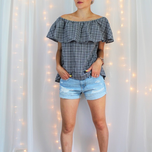 MICHAEL Michael Kors Tops - Michael Kors Off Shoulder Hi-Lo Ruffle Top Large